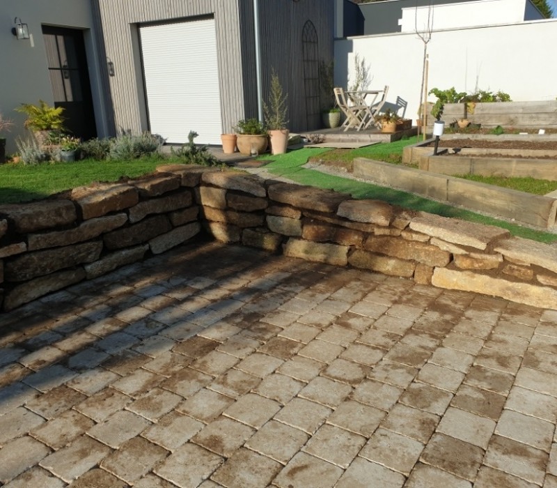 clavier-luhan-nolff-morbihan-Bertics-enrochement-grandes-dalles-brutes