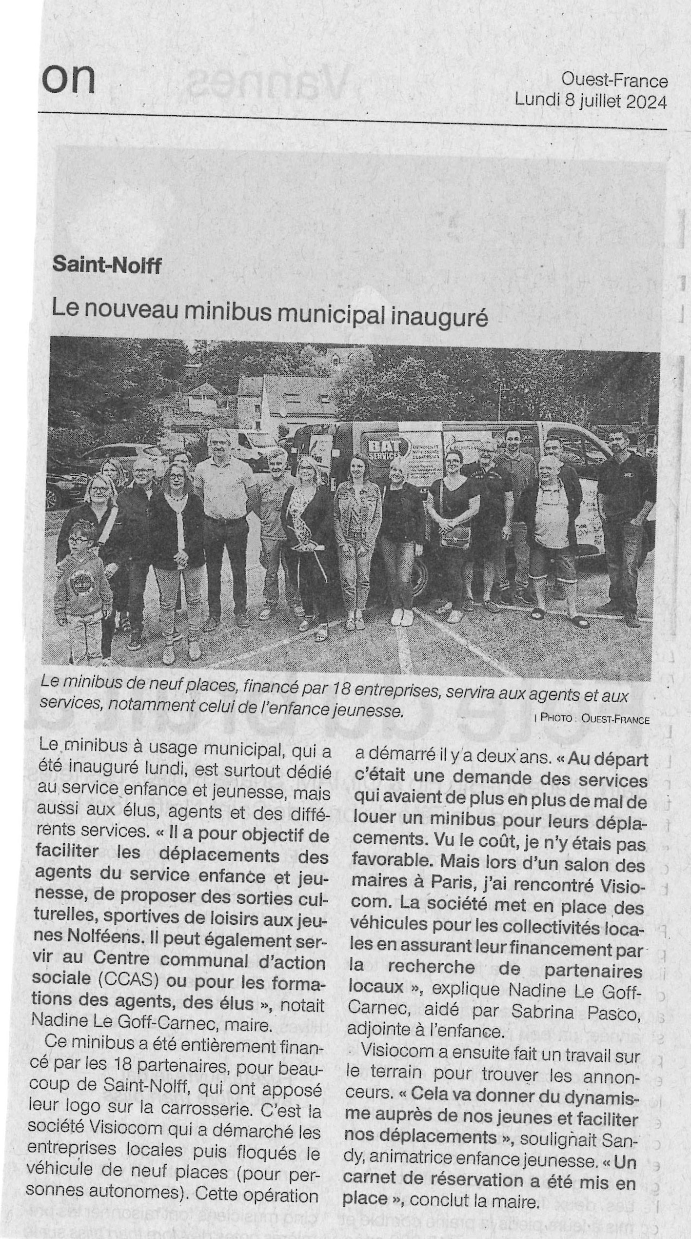 le-nouveau-minibus-municipal-inaugure